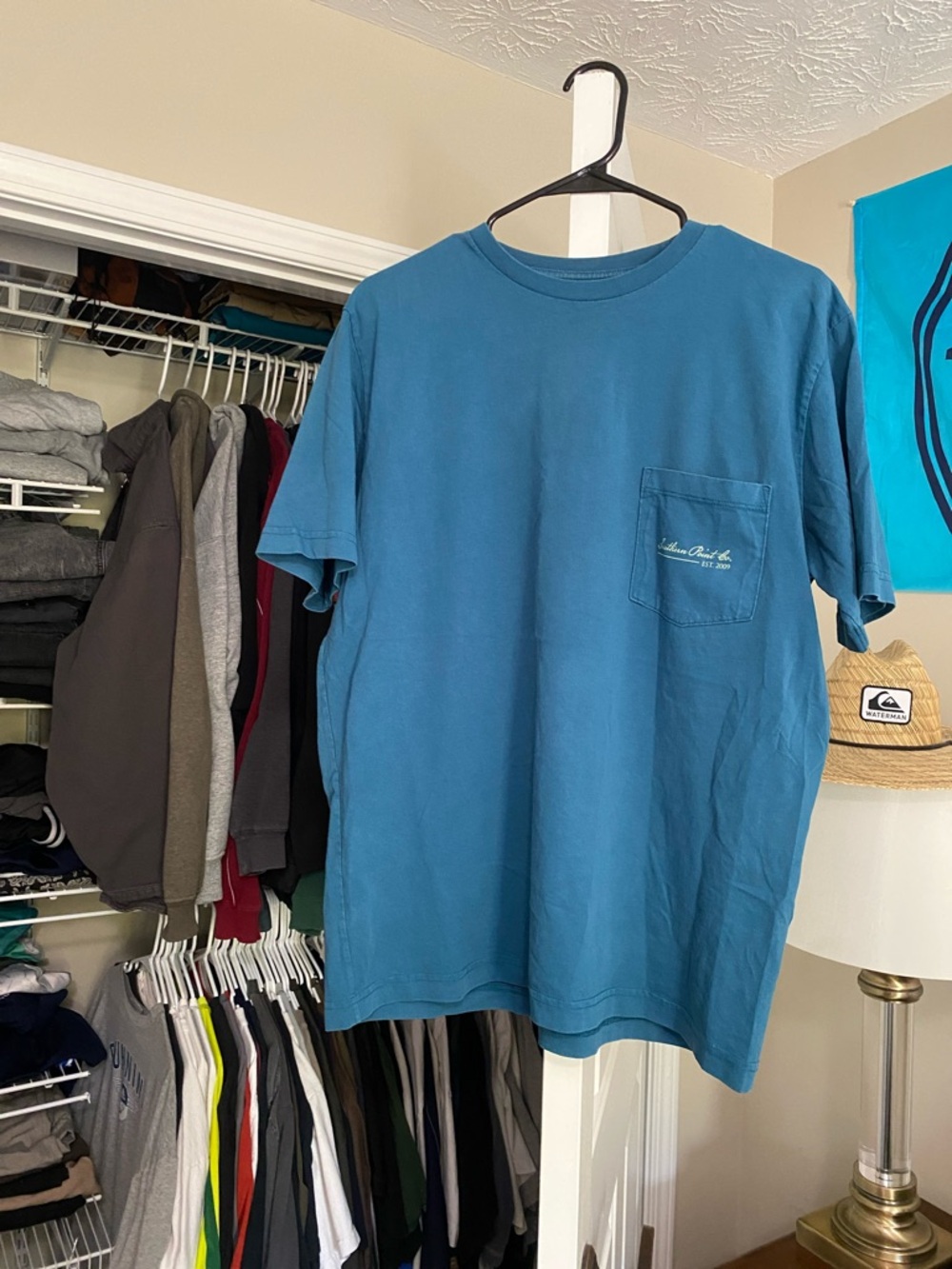 Men's Short-Sleeve Pocket Tee in Teal Blue